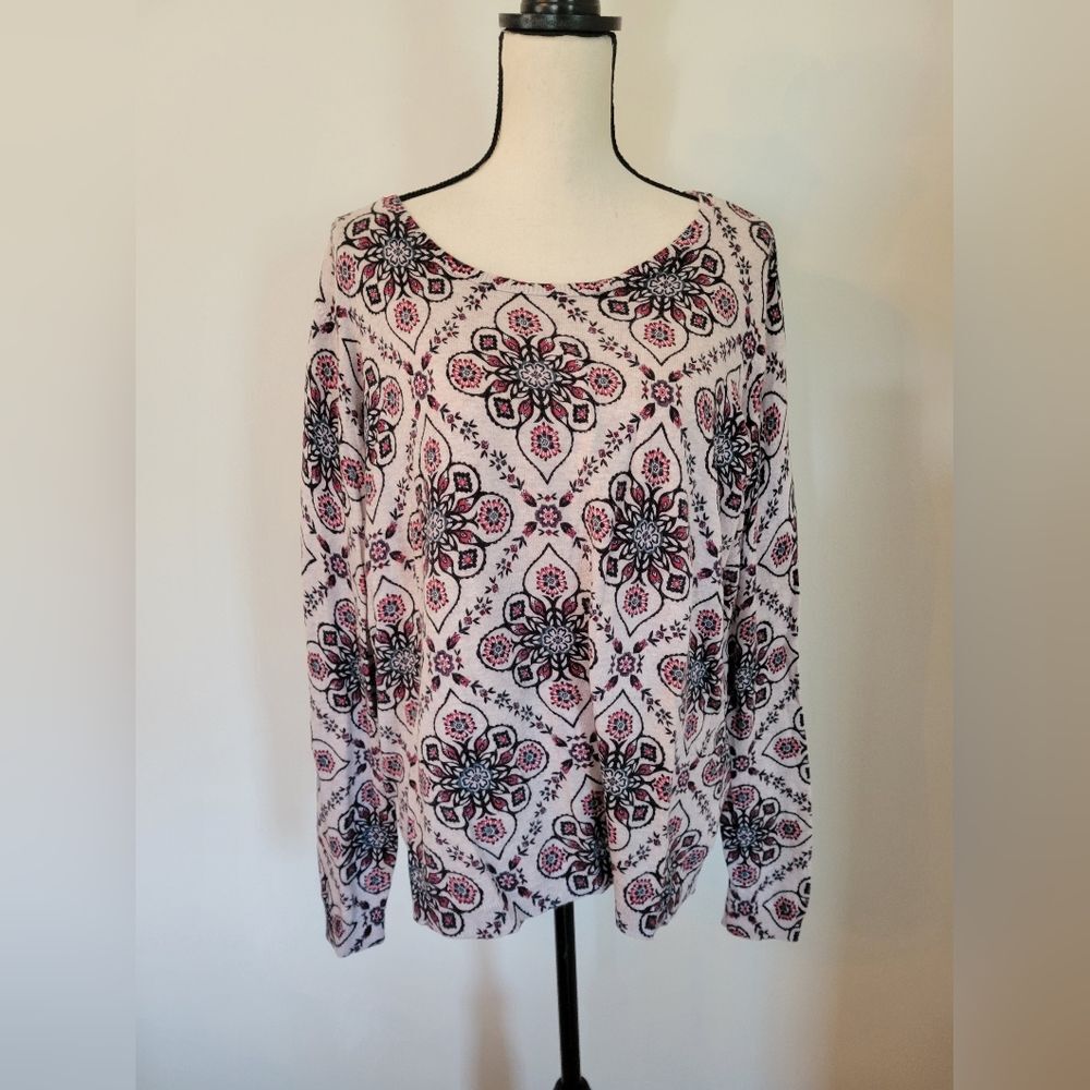 Old Navy floral fleur de lis patterned lightweight sweater, plus size XXL